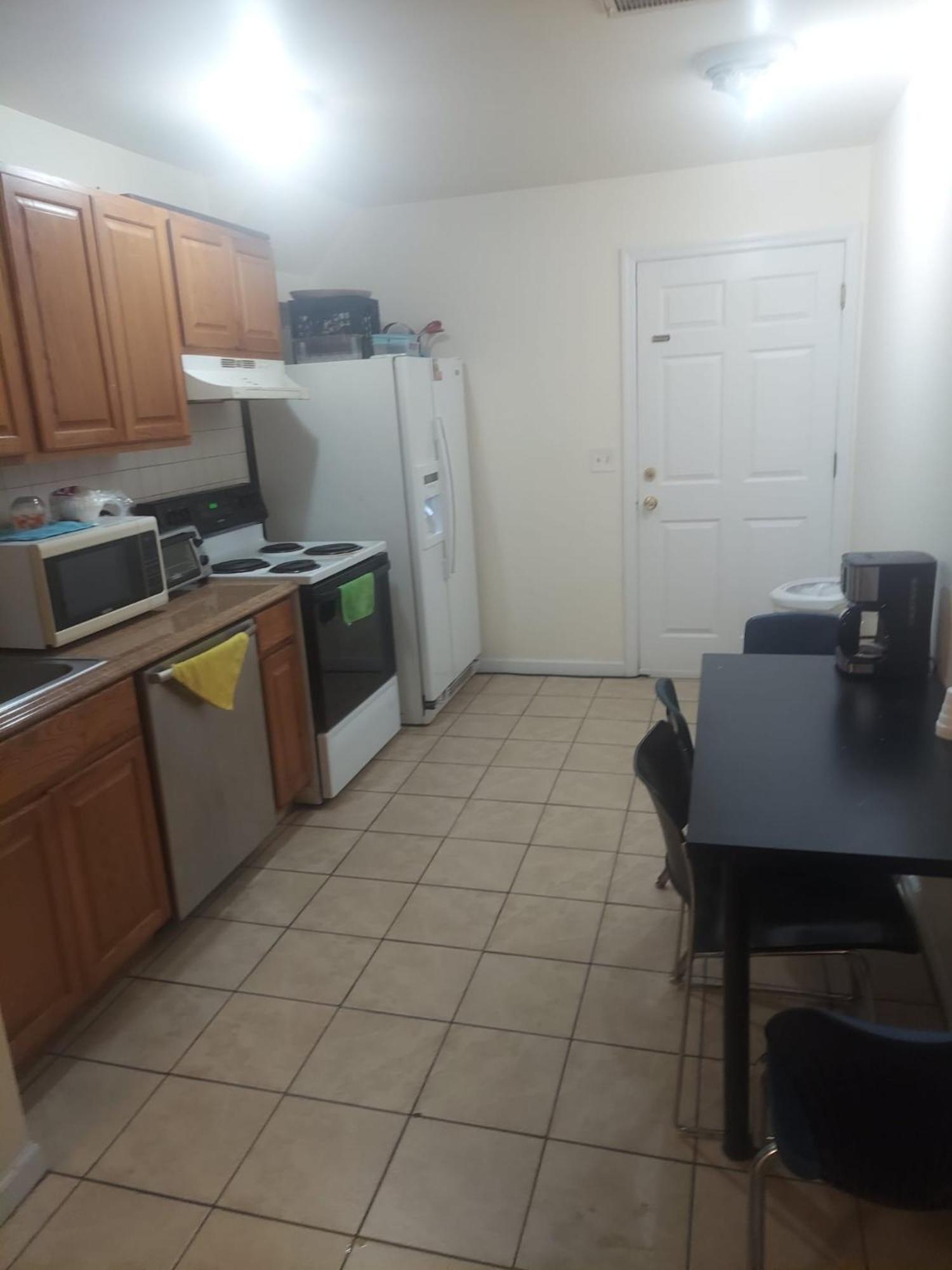 Crystal Room 1 Guest House Near 12Mins To Ewr Airport / Prudential / Njit / Penn Station Newark Kültér fotó