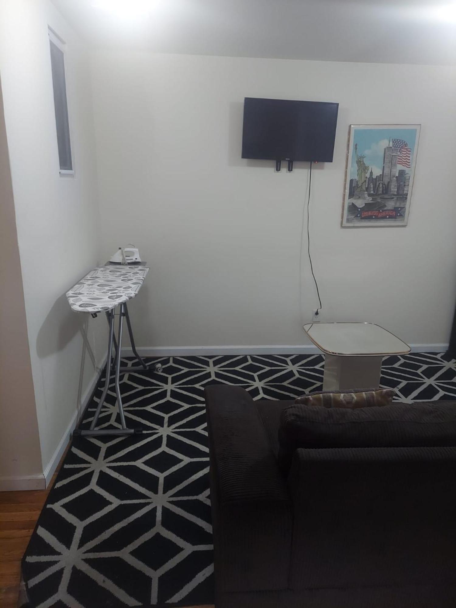 Crystal Room 1 Guest House Near 12Mins To Ewr Airport / Prudential / Njit / Penn Station Newark Kültér fotó