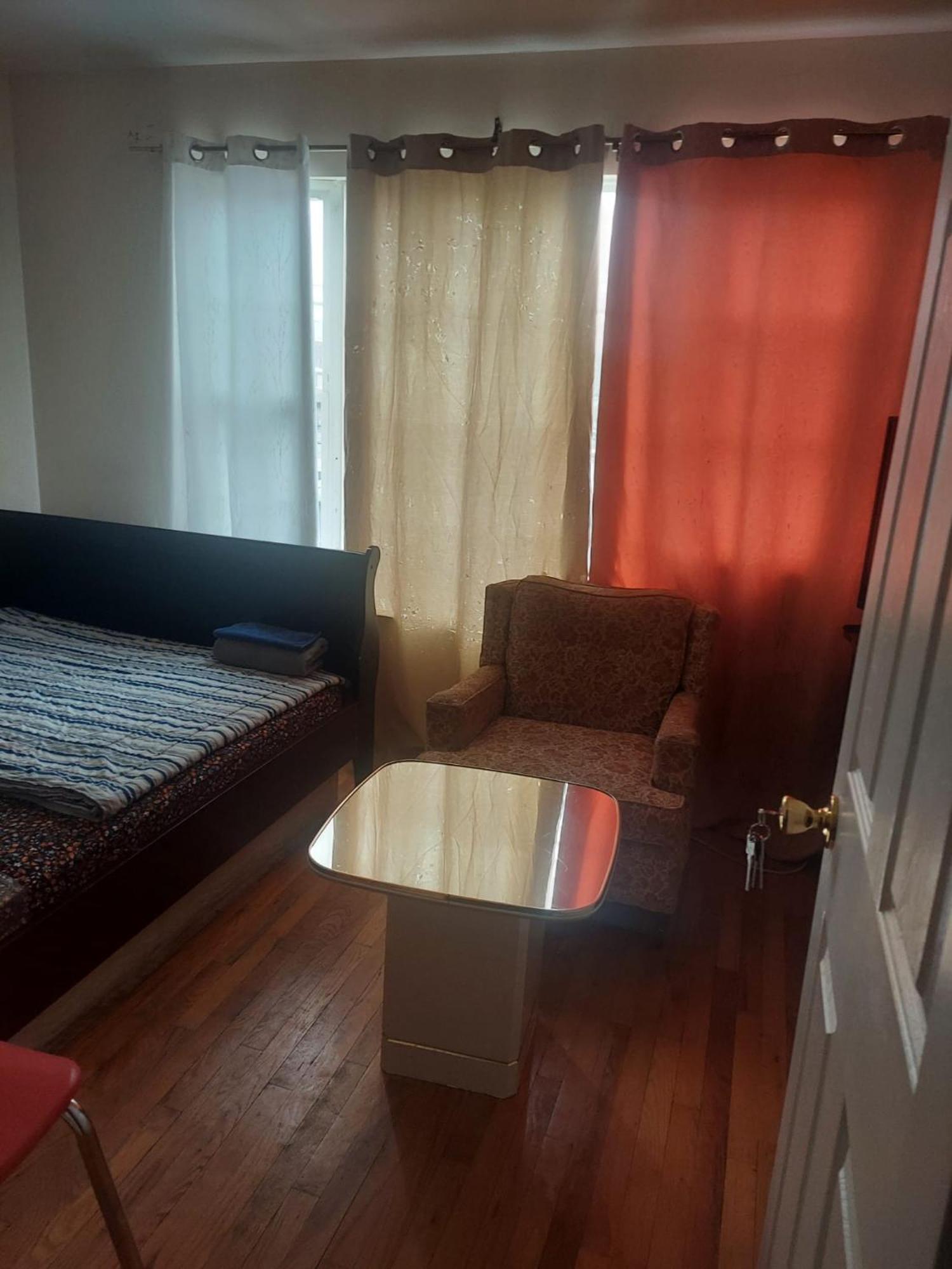 Crystal Room 1 Guest House Near 12Mins To Ewr Airport / Prudential / Njit / Penn Station Newark Kültér fotó