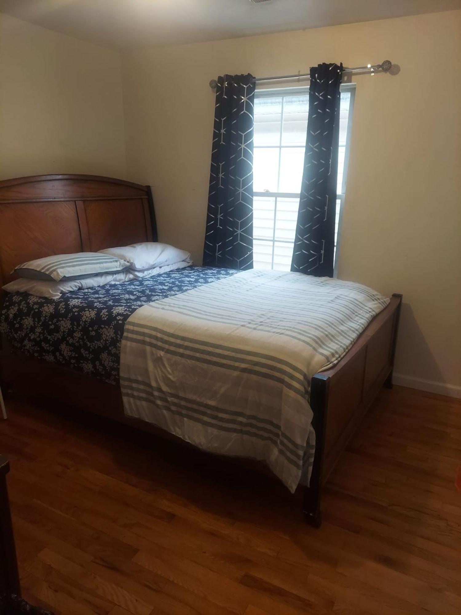 Crystal Room 1 Guest House Near 12Mins To Ewr Airport / Prudential / Njit / Penn Station Newark Kültér fotó